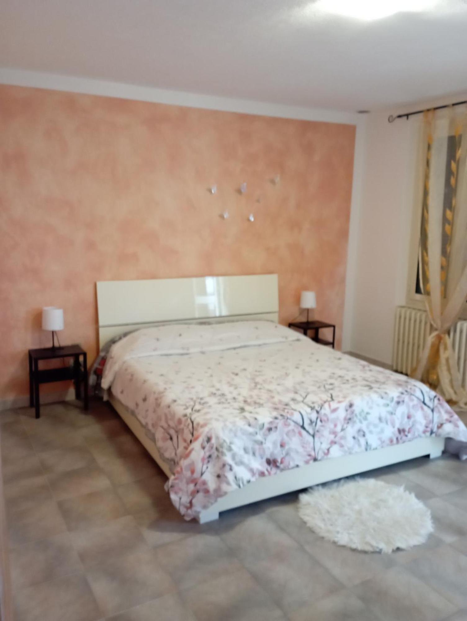 Casa Alice Apartment Cirie Ngoại thất bức ảnh